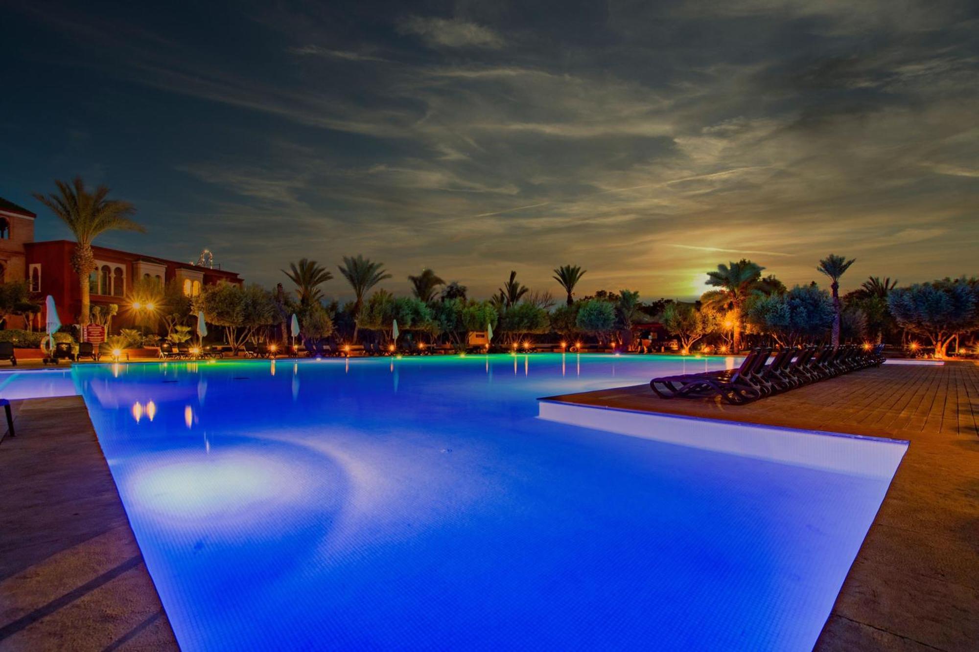 Eden Andalou Aquapark & Spa Douar Douar Bellouk Exterior photo The pool at the Royal Mirage Hotel